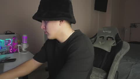 Slava and Alextatto online show from December 2, 2:20 pm