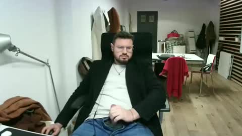 maythe4bwu online show from January 28, 5:56 pm