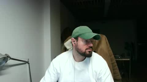 maythe4bwu online show from December 31, 12:15 pm
