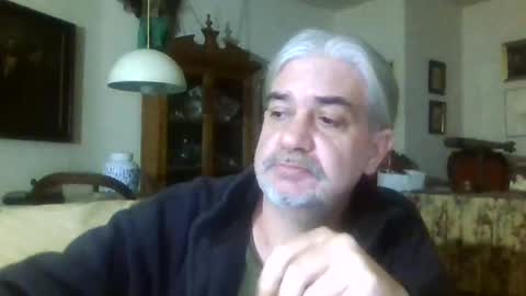 Manu online show from December 31, 1:04 am