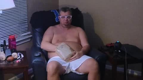 Snapshot of mckhero chatting on September 29, 1:59 am Sean online show from September 29, 1:59 am