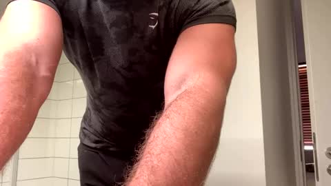 mcr8080 online show from December 29, 8:55 am