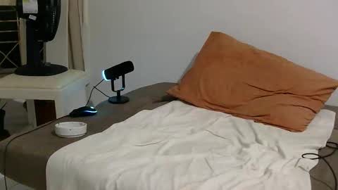 mdbisc online show from November 7, 4:49 am