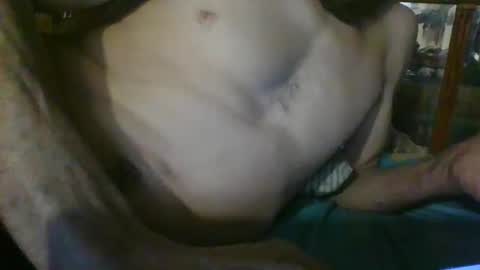 Snapshot of me4you2use chatting on February 4, 7:51 am me4you2use online show from February 4, 7:51 am