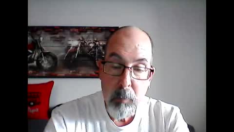 me at home online show from February 28, 9:14 pm