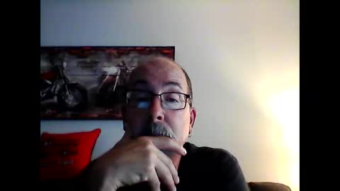 me at home online show from October 19, 3:15 pm