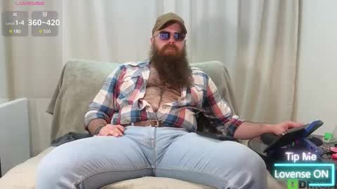 Snapshot of meaty_roll chatting on February 25, 2:25 am Meaty Roll online show from February 25, 2:25 am