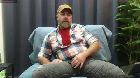 Snapshot of meaty_roll chatting on September 11, 3:49 am Meaty Roll online show from September 11, 3:49 am