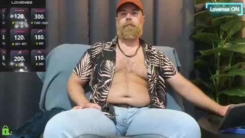 Snapshot of meaty_roll chatting on October 2, 6:06 am Meaty Roll online show from October 2, 6:06 am