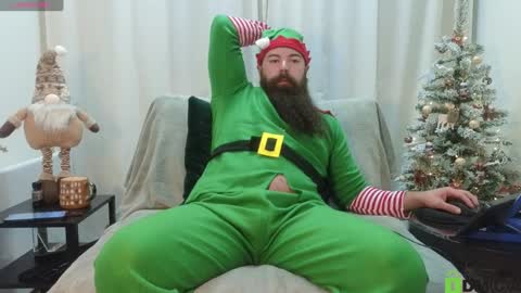 Snapshot of meaty_roll chatting on December 16, 4:34 am Meaty Roll online show from December 16, 4:34 am