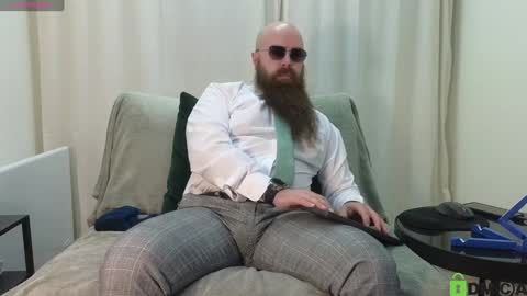 Snapshot of meaty_roll chatting on February 8, 8:53 pm Meaty Roll online show from February 8, 8:53 pm