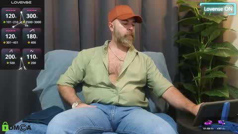 Snapshot of meaty_roll chatting on September 17, 7:09 am Meaty Roll online show from September 17, 7:09 am