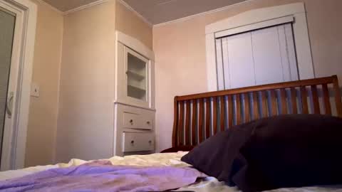 Tan lines online show from January 16, 3:42 am