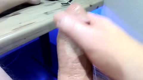 mellomike online show from December 12, 7:37 pm