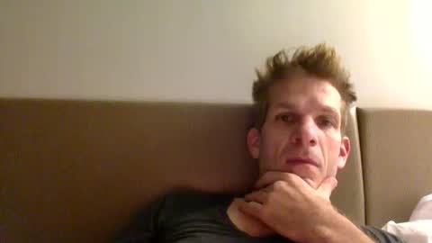 Andres online show from November 12, 4:07 am