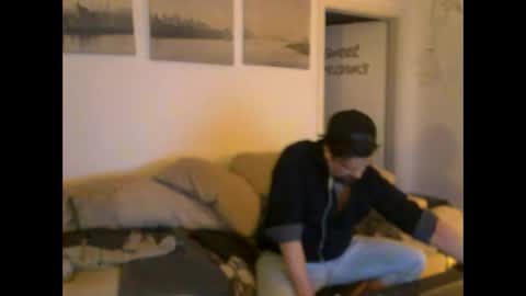 Dennis2Menace online show from April 3, 5:54 pm