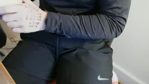 Snapshot of meneerkaas chatting on January 3, 10:31 am meneerkaas online show from January 3, 10:31 am