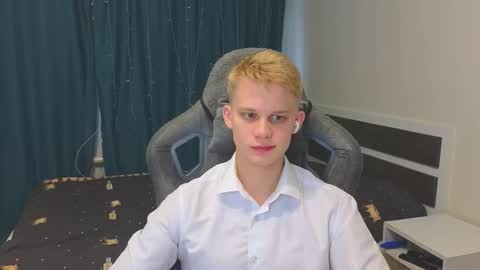 Mickey online show from November 11, 10:20 am