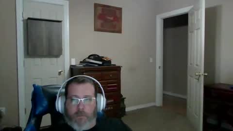 mercer1977 online show from April 2, 3:53 pm