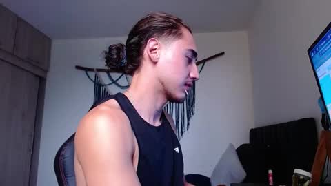 Snapshot of mercurio_fun chatting on March 4, 7:01 pm Mercurio online show from March 4, 7:01 pm