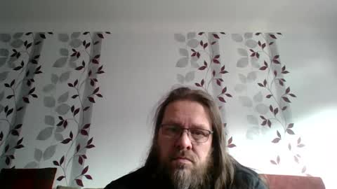 Snapshot of metallbuddy chatting on February 9, 9:47 am ask me online show from February 9, 9:47 am