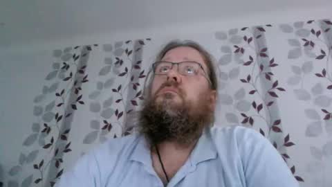 Snapshot of metallbuddy chatting on September 25, 7:29 am ask me online show from September 25, 7:29 am