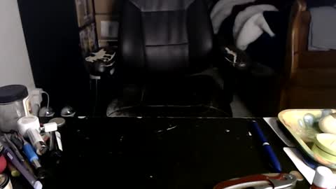 Mark online show from November 25, 6:15 am