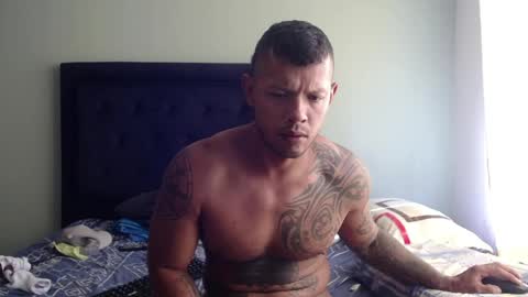 Michael Daviss online show from April 7, 8:20 pm