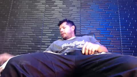 Snapshot of michael_daviss1 chatting on March 8, 1:12 pm Michael Daviss online show from March 8, 1:12 pm