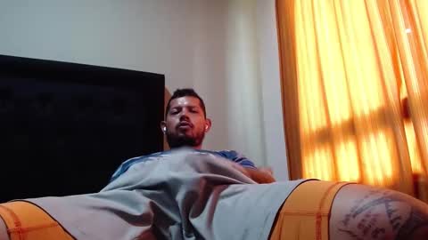 Snapshot of michael_daviss1 chatting on September 29, 4:25 pm Michael Daviss online show from September 29, 4:25 pm