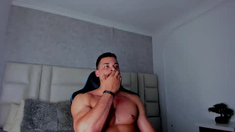 Michael online show from November 12, 4:51 am