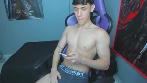 Michael online show from October 24, 4:14 am