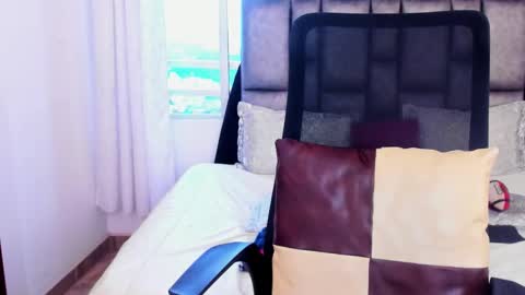 Michael  Contenido explcito online show from January 28, 10:45 pm