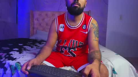 Michaell online show from March 12, 1:14 am