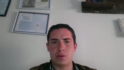 Snapshot of mickseb chatting on October 3, 8:36 pm mickseb online show from October 3, 8:36 pm