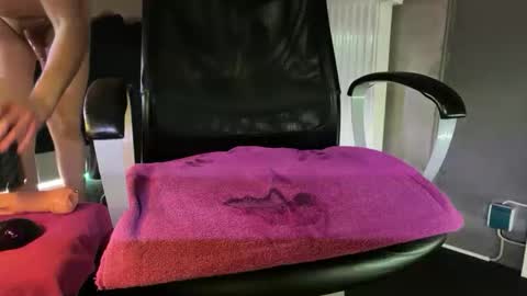 mies35 online show from November 5, 4:14 am