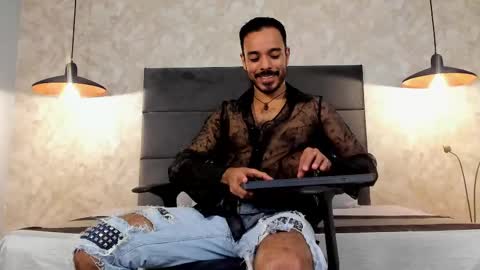 miguelsanfrancisco online show from October 21, 3:15 pm