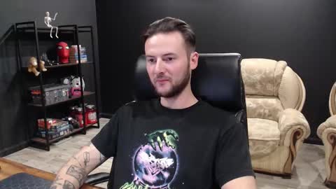 Misha Winchester online show from October 16, 6:05 pm