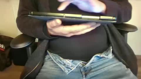 mik online show from October 13, 10:32 am