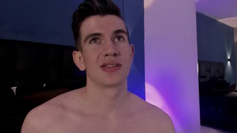 mikael online show from October 18, 4:39 am