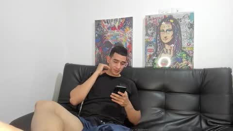 mike3xxx online show from September 20, 3:06 am