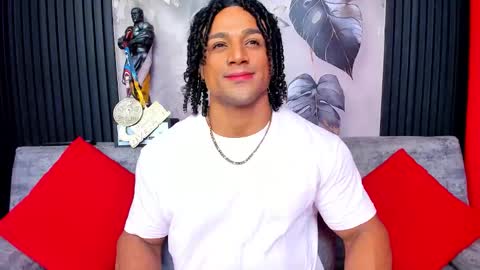   online show from October 10, 7:35 am