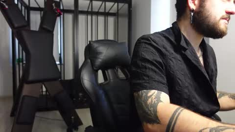 MIKE PLATANO online show from October 18, 2:55 pm