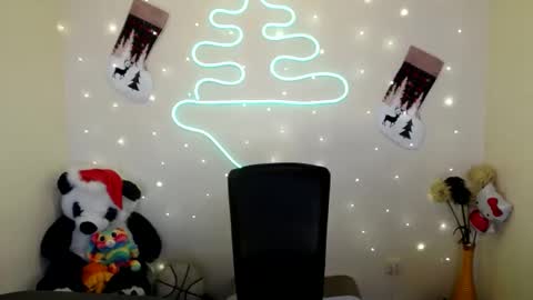 Snapshot of mike_severi chatting on December 26, 8:18 am Mike online show from December 26, 8:18 am