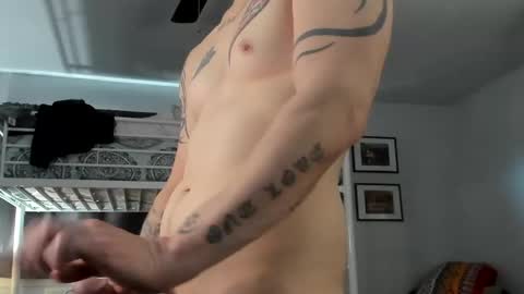 mikehunt558 online show from February 3, 8:24 pm