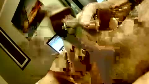 MikeHunt online show from December 25, 9:33 pm