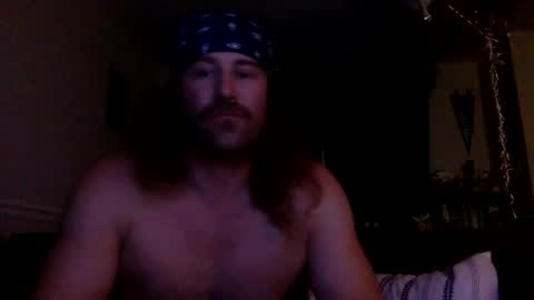 Snapshot of mikellangelo1 chatting on October 19, 8:06 am MICHAEL MOTORCYCLE online show from October 19, 8:06 am