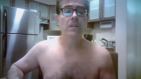Snapshot of mikewulds chatting on February 3, 1:08 pm Mike online show from February 3, 1:08 pm