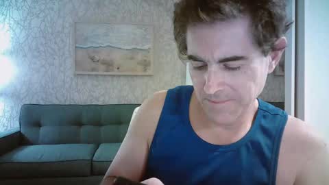 Snapshot of mikewulds chatting on January 16, 1:37 am Mike online show from January 16, 1:37 am