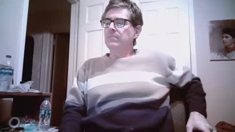 Snapshot of mikewulds chatting on January 1, 12:43 am Mike online show from January 1, 12:43 am